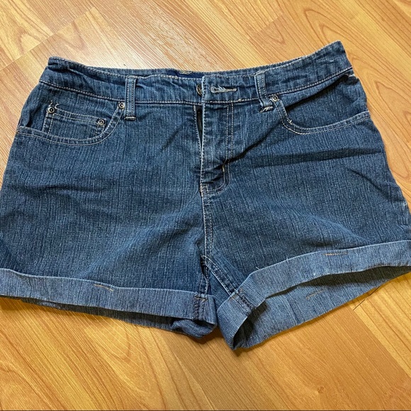 Preloved - Picture 11 of 16